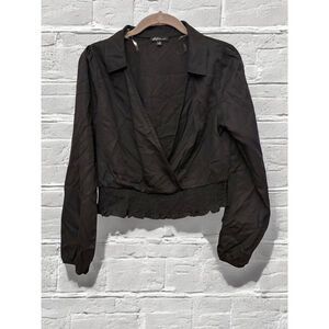 Blāshe Women's Small Black Cropped Smocked Hem Plunging Neck Long Sleeved Top